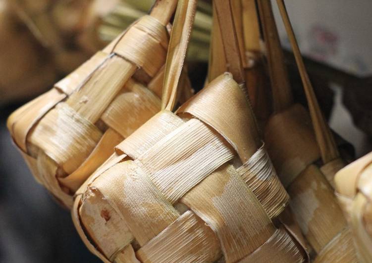 Ketupat Lebaran ga pake lama, tanpa presto, awet sampai berhari-hari π