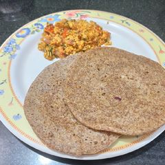 A picture of Methi gobhi paneer burji.
