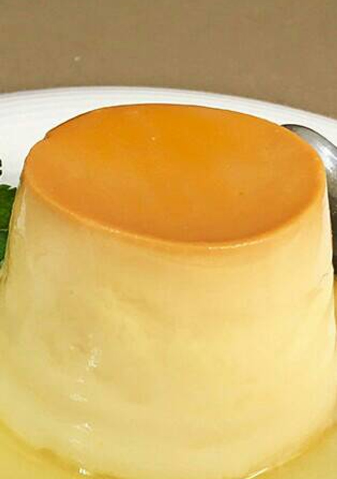 Una foto de Flan de chocolate blanco