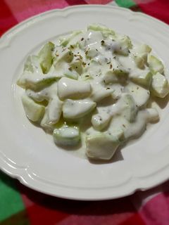 صورة لوصفة سلطة الخيار اليونانية 🥒🥒🥒