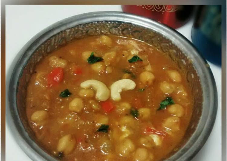 Recipe of Quick Capsicum Chana Delight