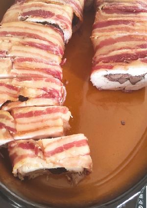 Töltött csirkemell tekercsek recept fotója