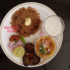 A picture of Jowar /Juar Jo Doddo (Rustic Sorgham Flour Flatbread).
