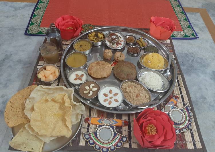 Recipe of Speedy Rajwadi Thali | Easy Recipe For Collage Students