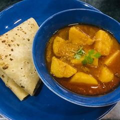 A picture of Aaol ke salan.