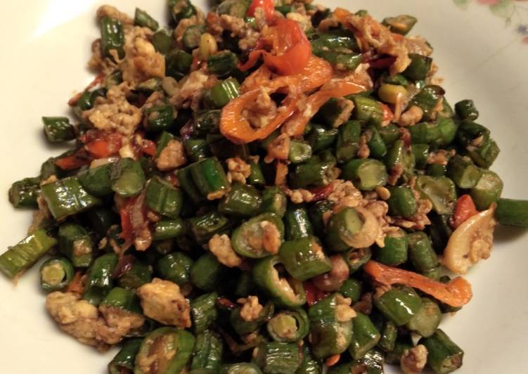 Cara Gampang Membuat Orak-arik telur kacang panjang Anti Gagal