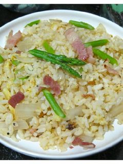 蘆筍培根蛋炒飯 的食譜成品照片