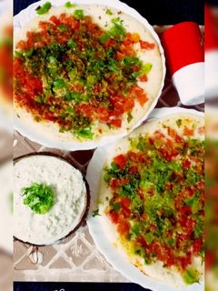 ટોમેટો ઉત્તપમ (Tomato Uttpam Recipe In Gujarati) રેસીપી મુખ્ય ફોટો