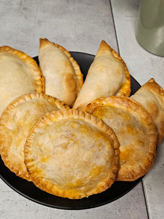 Una foto de Empanadas carne