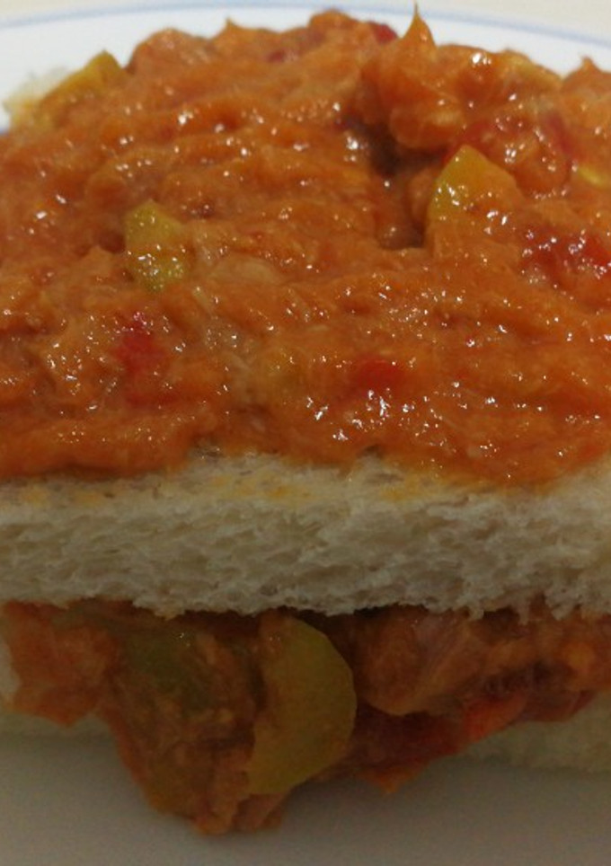 Una foto de Sándwich de atún y secreto