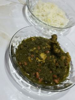 عکسی از دستور قورمه سبزی با گوشت بوقلمون