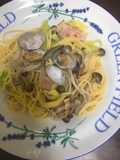 Clam and bacon pasta