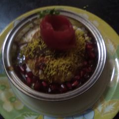 A picture of Raj kachori.