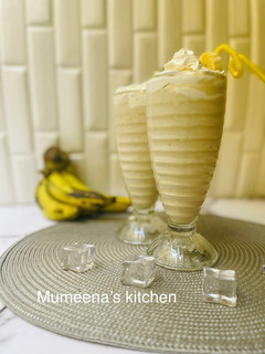A picture of Banana milkshake.