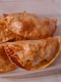 Una foto de Empanadillas de carne al horno