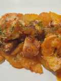 Pulpo y gambones con patatas