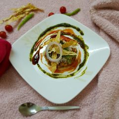 A picture of Kabuli chana Chat.