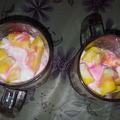 A picture of Mango vanilla ice cream.