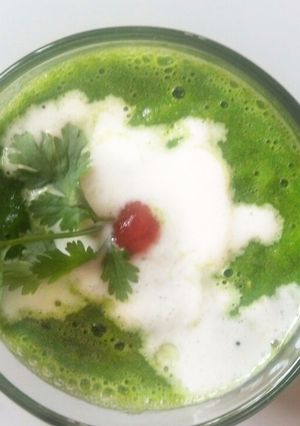 A picture of Cashew palak soup.