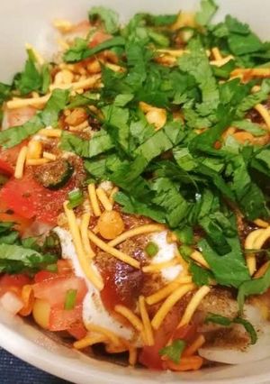 A picture of Orrisa Aloo Matar chaat.