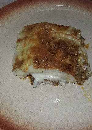 Una foto de Pastel de papa con jamón y queso fresco