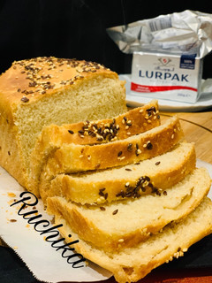 A picture of Poolish bread.
