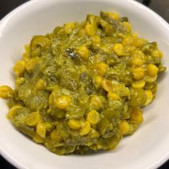 A picture of Sponge gourd with chana dal.