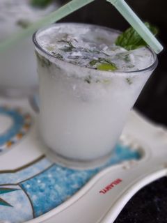 કોકોનટ મોકટેલ (Coconut Mocktail Recipe In Gujarati) રેસીપી મુખ્ય ફોટો