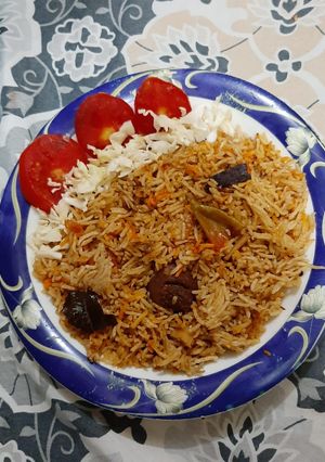 A picture of Pakistani Beef Biryani.
