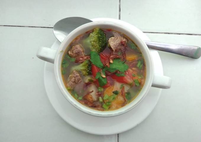 Sup Daging Bawang Goreng foto resep utama