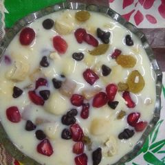 A picture of Fruit custard.