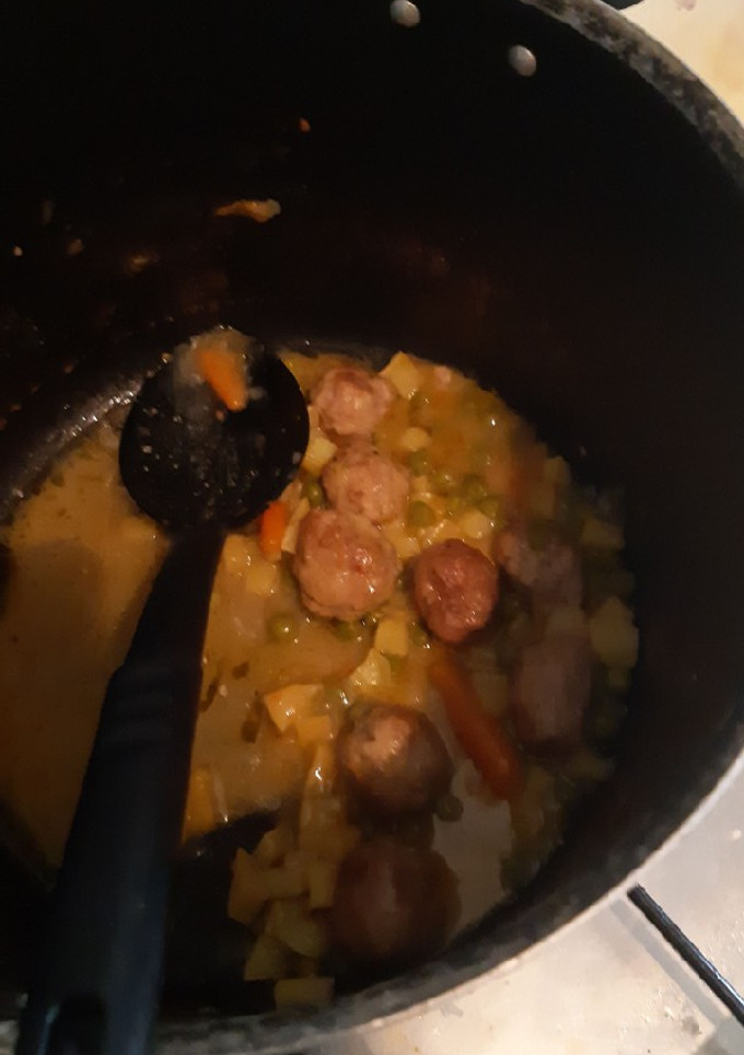 Una foto de Albóndigas en salsa