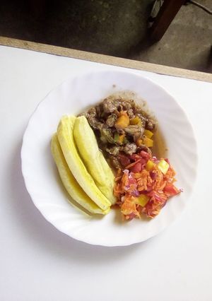 A picture of Matoke.
