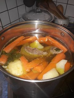 Sertéshúsos erőleves recept fotója