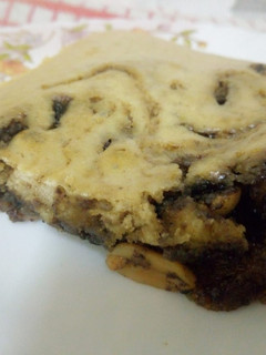 A picture of Cinnabon Cinnamon Roll Cake.