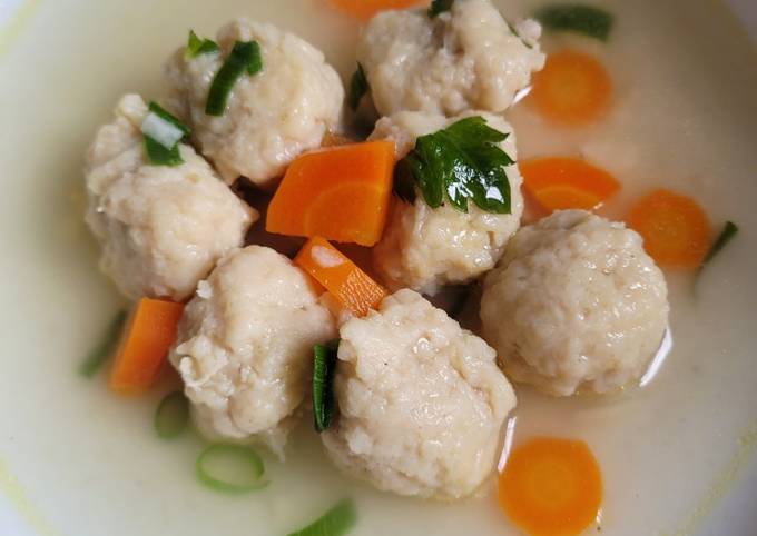 Resep Sup Bakso Ayam Homemade Mpasi Oleh Ellys Handayani Cookpad