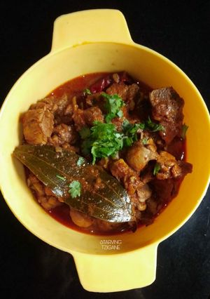 A picture of Chicken masala(Odia style).
