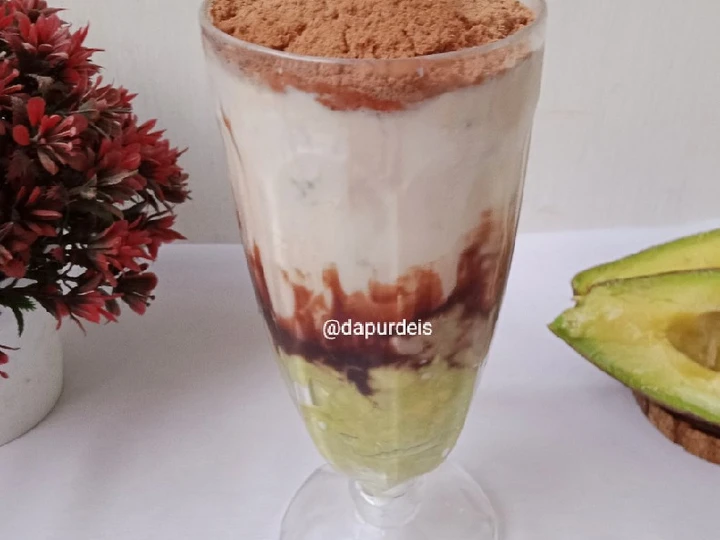 Langkah Mudah untuk Membuat Resep Es Alpukat Kocok Milo yang Enak Banget Anti Ribet, Mantap Sekali