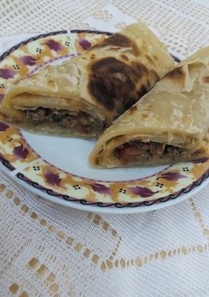 A picture of Chapati Roll.