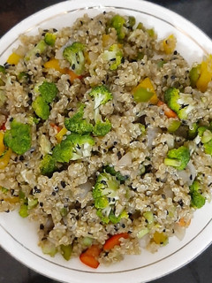 A picture of Colorful Quinoa Salad.
