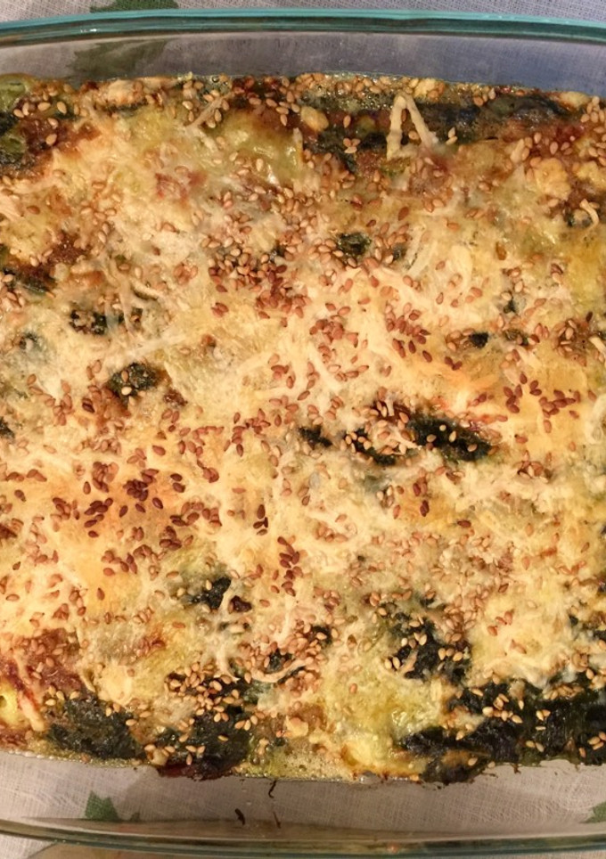 Una foto de Espinacas con jamón y queso