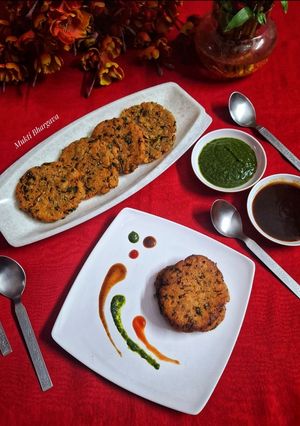 A picture of Crispy Methi Tikki with Sorghum Flour.