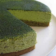 Matcha & White Chocolate Mousse A picture of Matcha & White Chocolate Mousse.