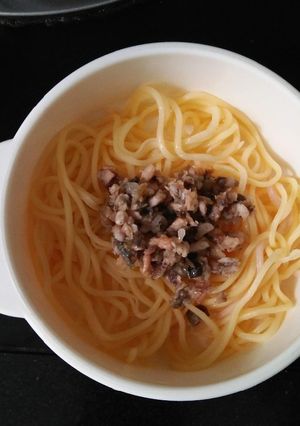 Hình của món Mì trứng trộn lươn cho bé.