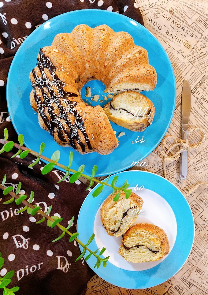 عکسی از دستور کیک با رویه ی کنجد