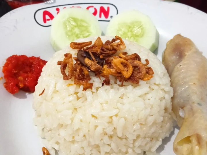 Langkah Mudah untuk Membikin Resep Hainan chicken rice (rice cooker) yang Uenak Anti Ribet, Sempurna