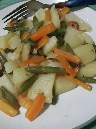 Langkah Mudah untuk Membikin Resep Tumis buncis wortel kentang yang Sempurna Anti Ribet, Mantap Sekali