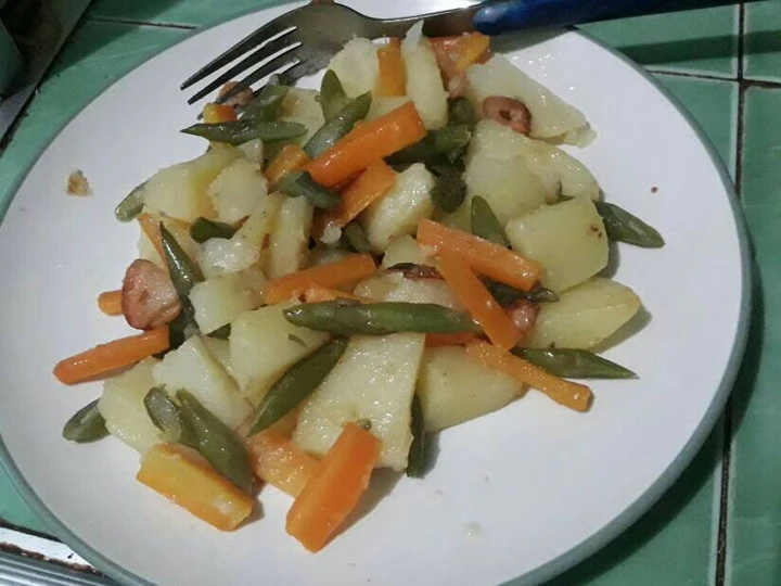 Langkah Mudah untuk Membikin Resep Tumis buncis wortel kentang yang Sempurna Anti Ribet, Mantap Sekali
