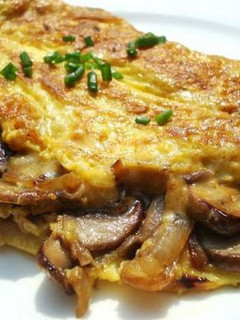 Una foto de Omelette con champiñones