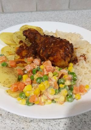 Una foto de Pollo al horno súper fácil